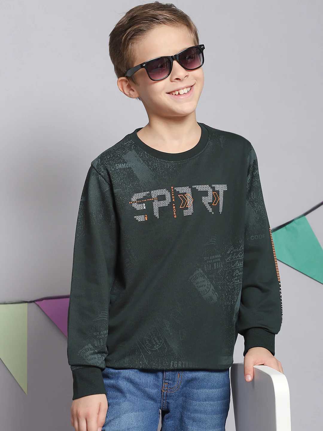 Boys Green Printed Round Neck Full Sleeve Sweatshirt - Image 2