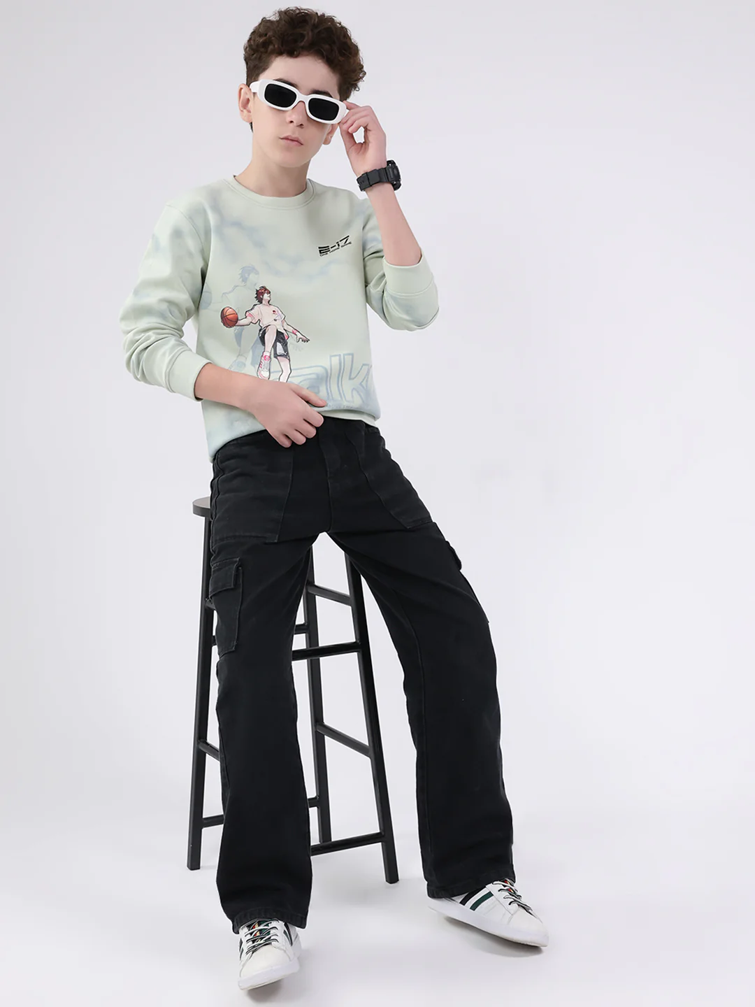 Boys Green Printed Round Neck Full Sleeve Sweatshirt - Image 2