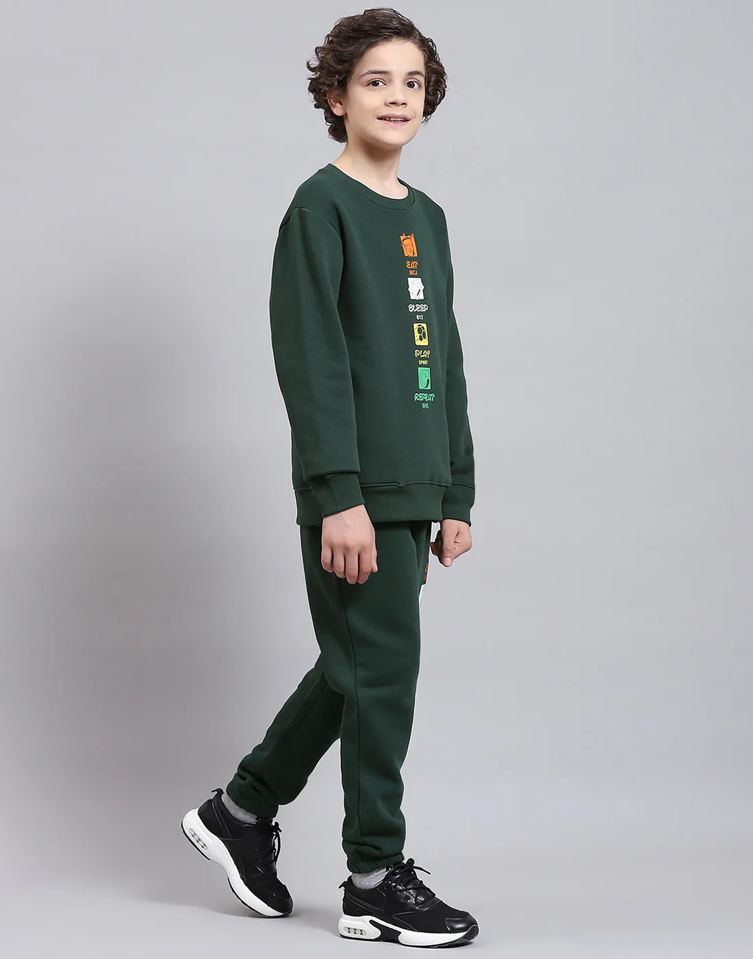 Boys Green Printed Round Neck Full Sleeve Tracksuits - Image 4