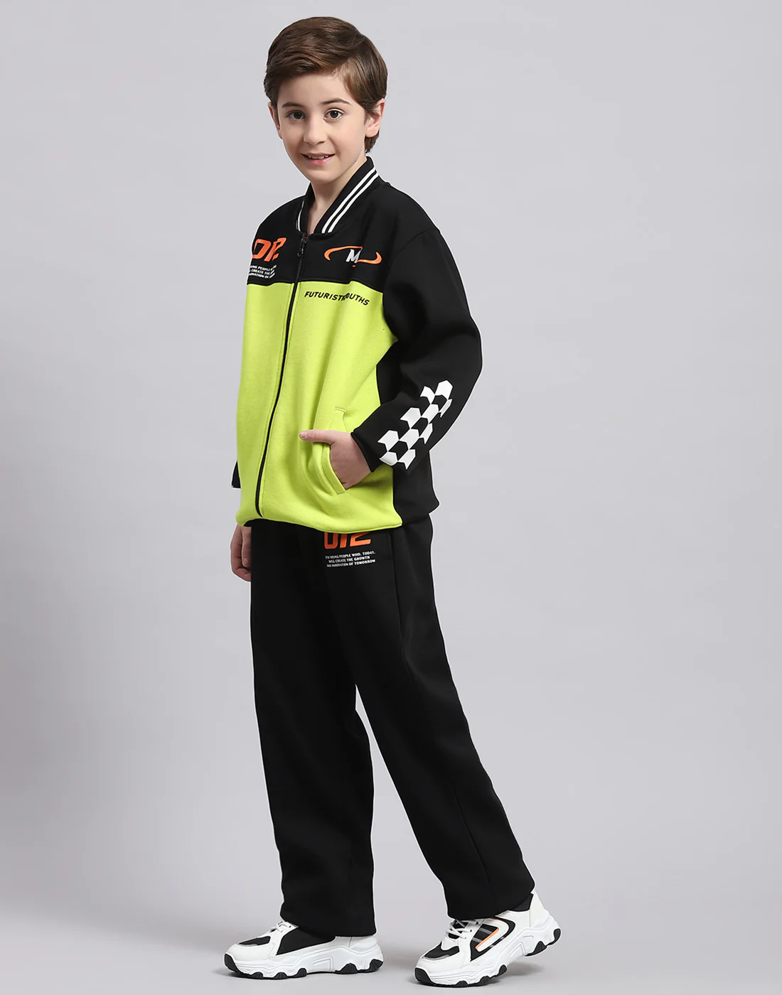 Boys Green Printed Stand Collar Full Sleeve Tracksuit - Image 3