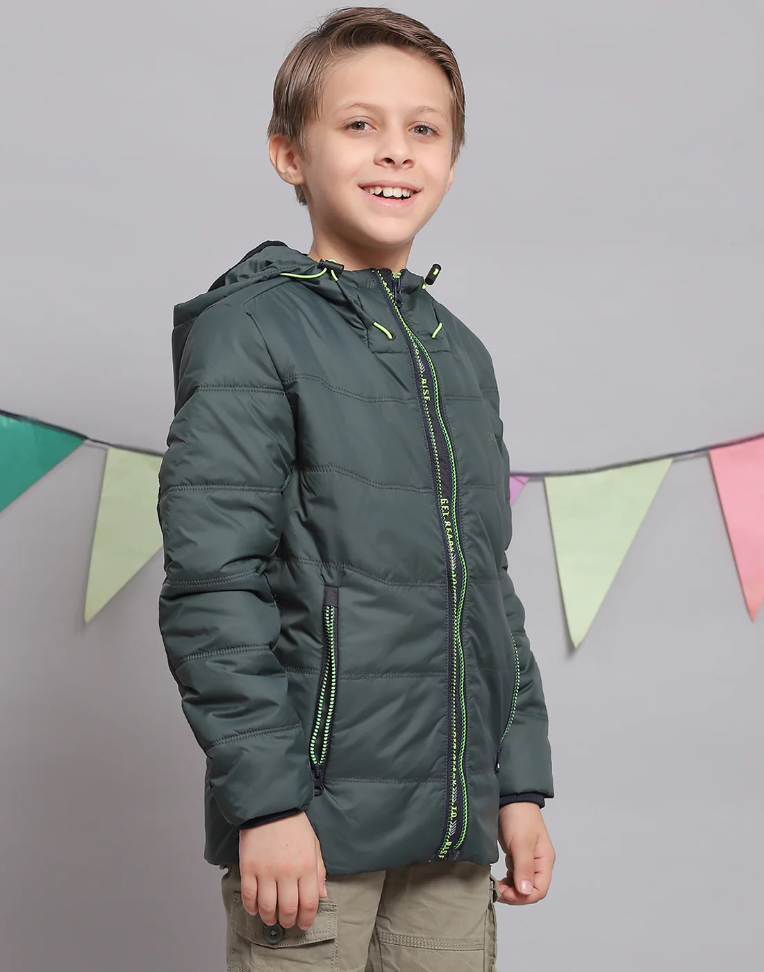 Boys Green Solid Hooded Full Sleeve Boys Jacket - Image 4