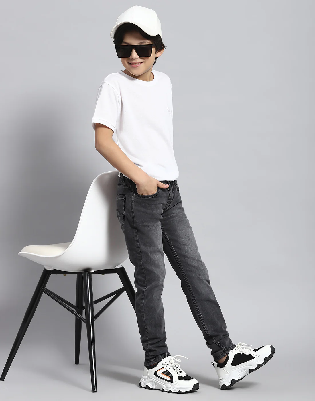 Boys Grey Light Wash Slim Fit Denim - Image 2