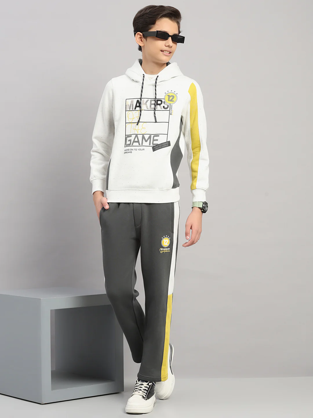 Boys Grey Printed Collar Full Sleeve Winter Tracksuit - Image 2