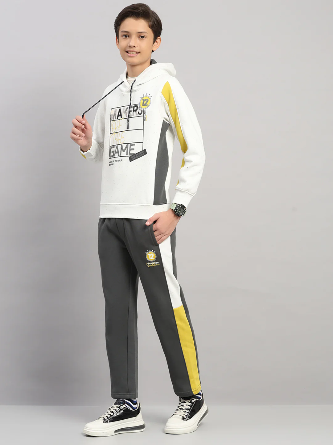 Boys Grey Printed Collar Full Sleeve Winter Tracksuit - Image 3