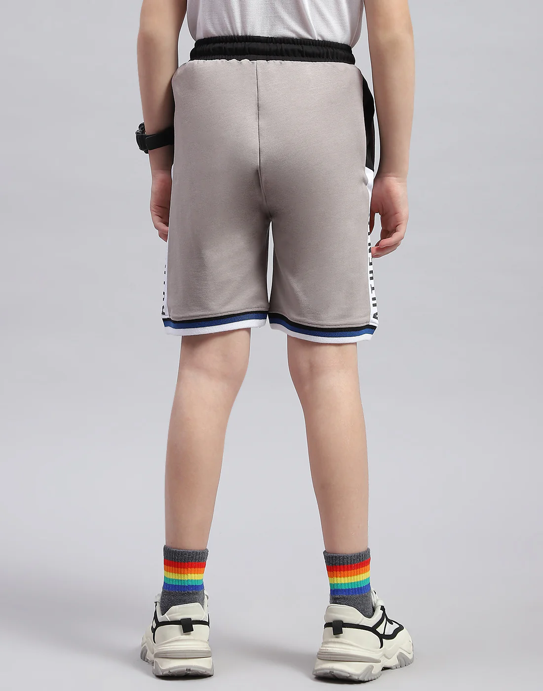 Boys Grey Printed Regular Fit Bermuda - Image 5