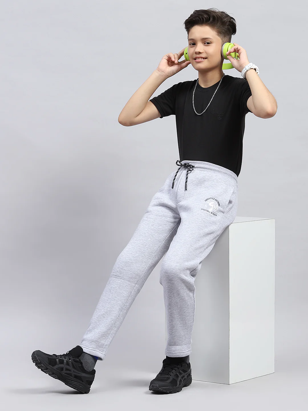 Boys Grey Printed Regular Fit Lower - Image 2