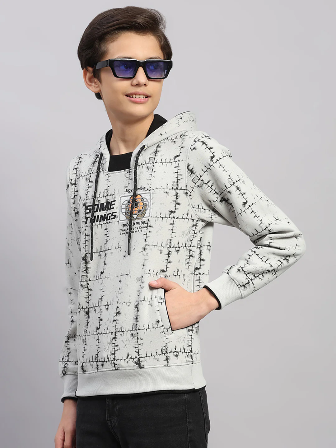 Boys Grey Printed Round Neck Full Sleeve Sweatshirt - Image 3