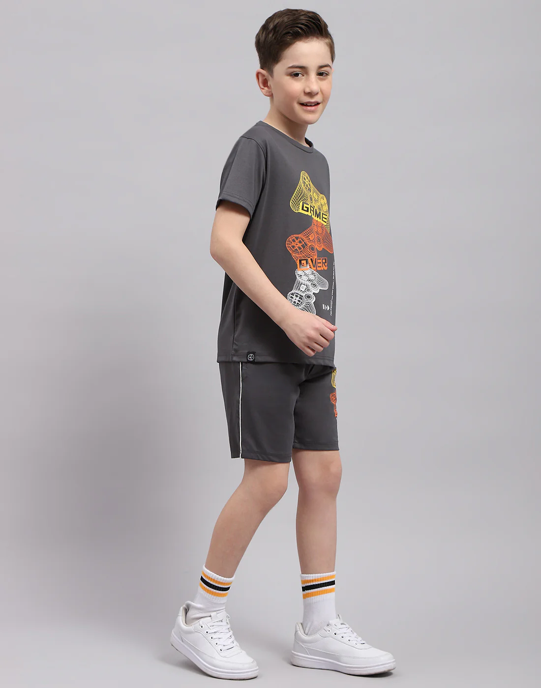Boys Grey Printed Round Neck Half Sleeve Bermuda Set - Image 4