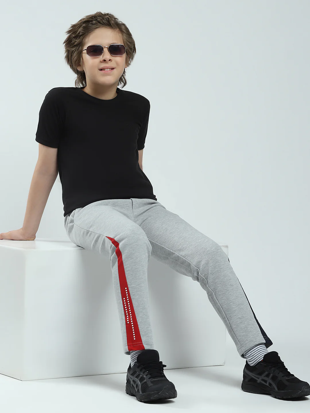Boys Grey Solid Regular Fit Lower - Image 2