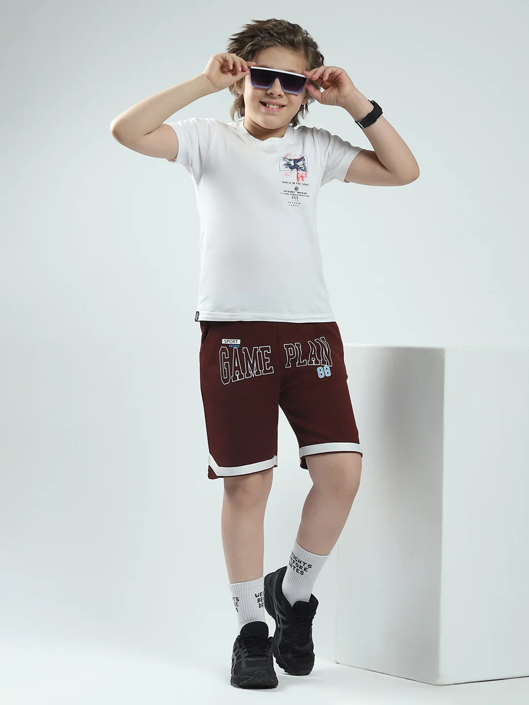Boys Maroon Printed Regular Fit Bermuda - Image 2