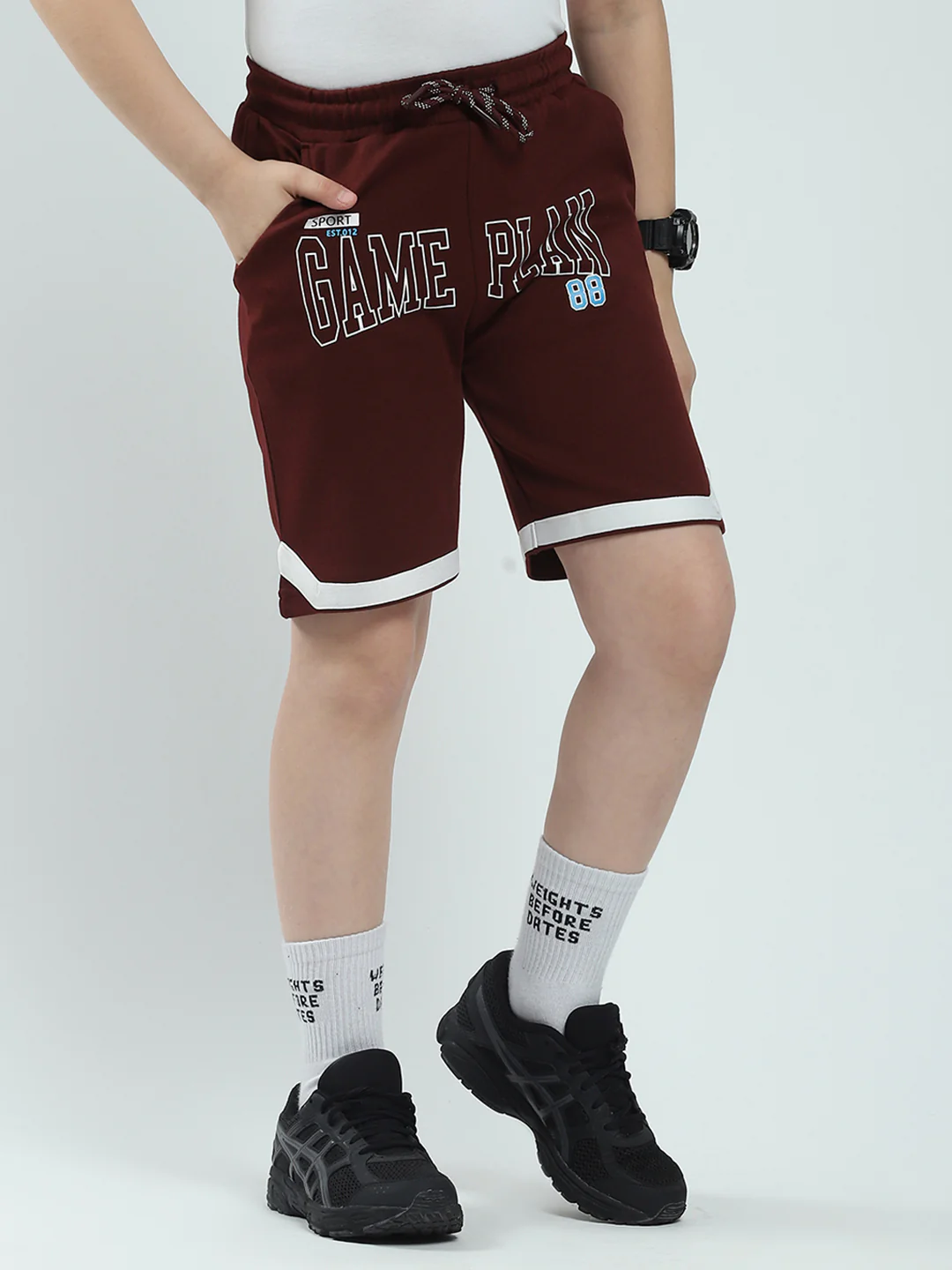 Boys Maroon Printed Regular Fit Bermuda - Image 4