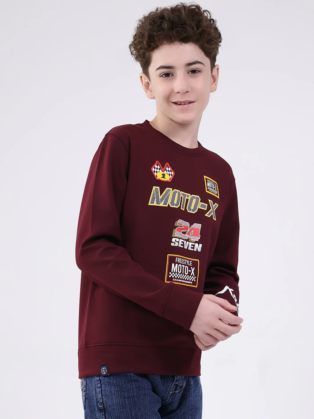Boys Maroon Printed Round Neck Full Sleeve Sweatshirt - Image 4