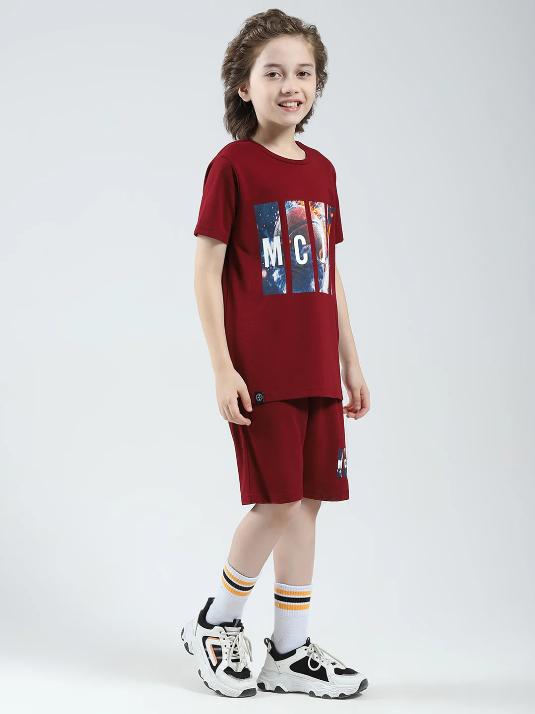Boys Maroon Printed Round Neck Half Sleeve Bermuda Set - Image 4