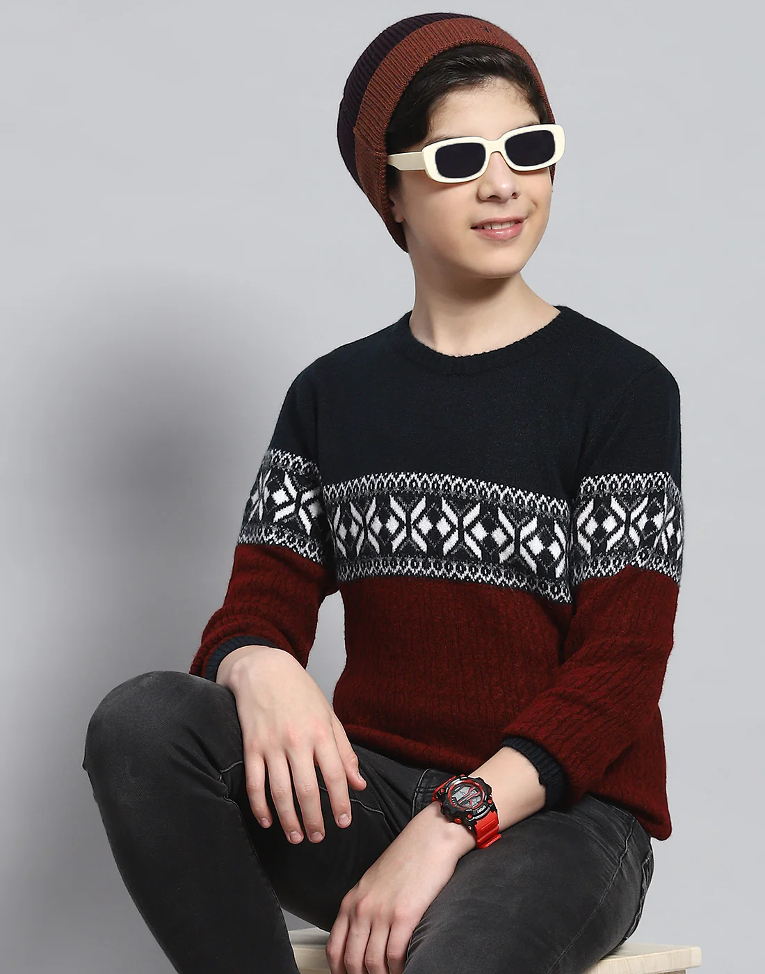 Boys Maroon Self Design Round Neck Full Sleeve Sweater - Image 6