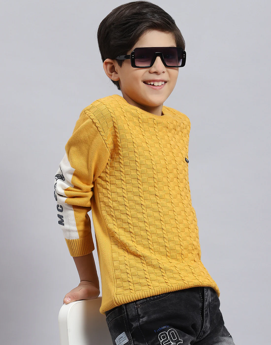Boys Mustard Self Design Round Neck Full Sleeve Sweater - Image 2