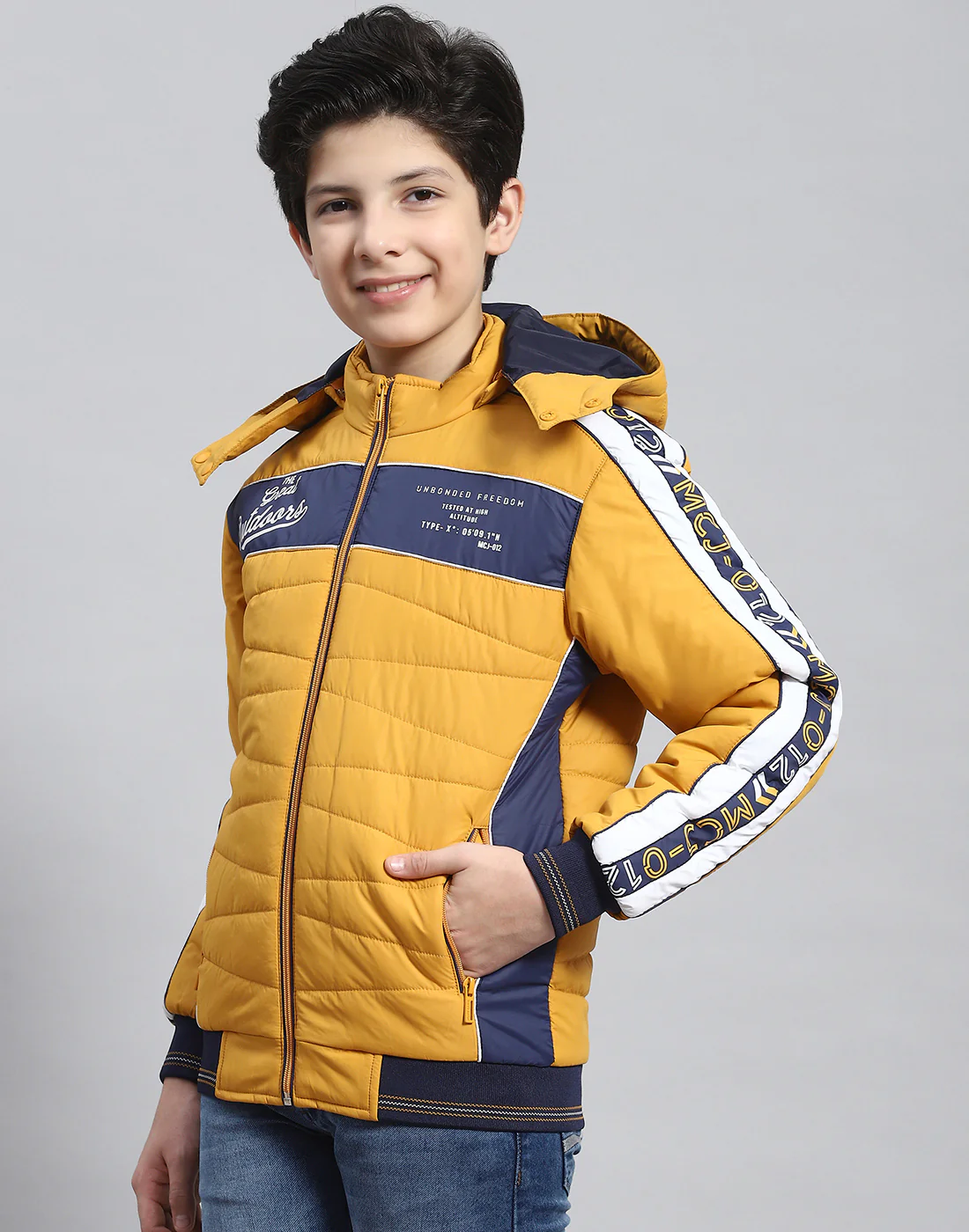 Boys Mustard Solid Hooded Full Sleeve Boys Jacket - Image 3