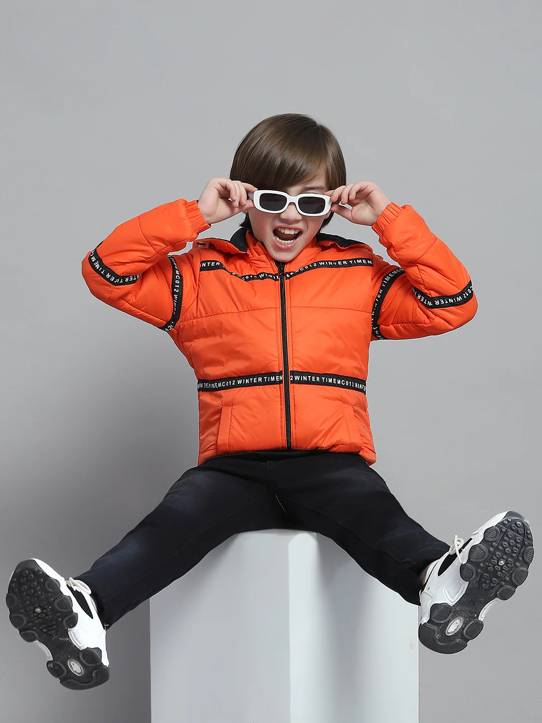 Boys Navy Blue & Orange Printed Hooded Full Sleeve Reversible Jacket - Image 2
