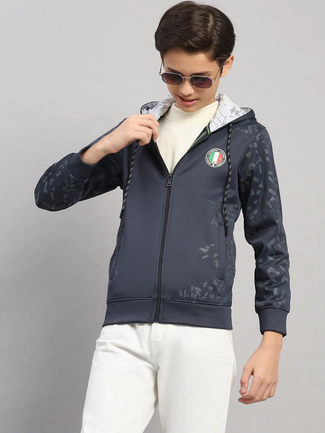 Boys Navy Blue Printed Hooded Full Sleeve Sweatshirt - Image 6