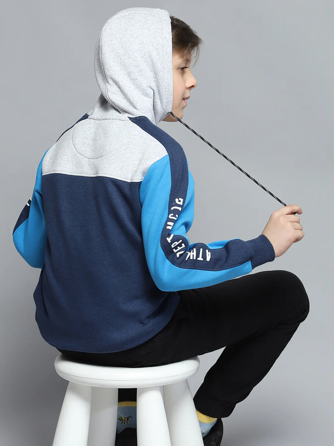 Boys Navy Blue Printed Hooded Full Sleeve Tracksuit - Image 6
