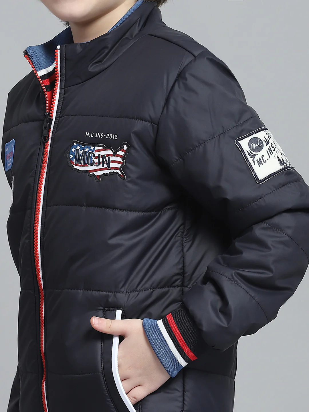 Boys Navy Blue Printed Mock Neck Full Sleeve Reversible Jacket - Image 9
