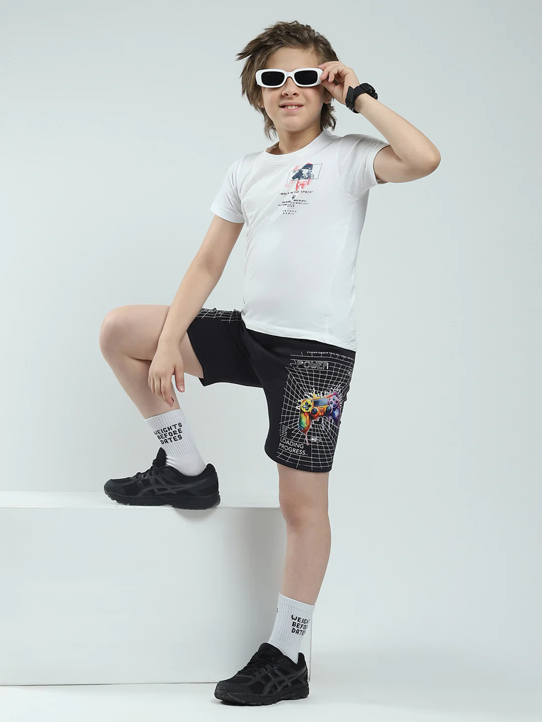 Boys Navy Blue Printed Regular Fit Bermuda - Image 2