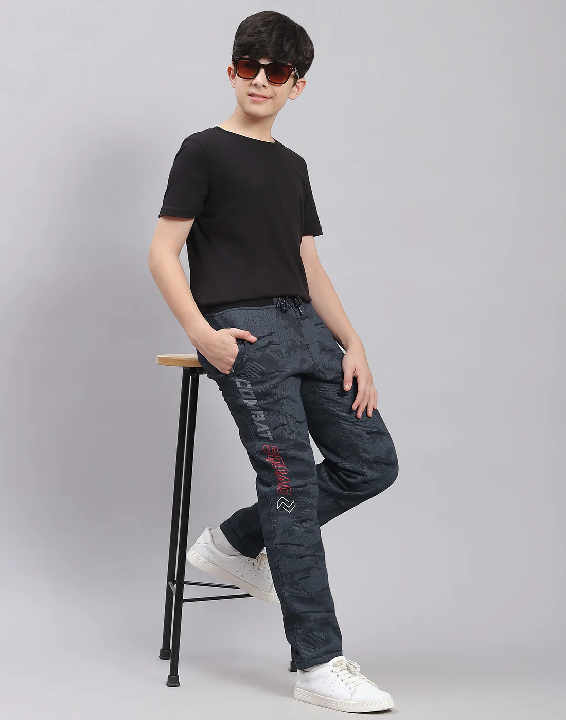 Boys Navy Blue Printed Regular Fit Lower - Image 3