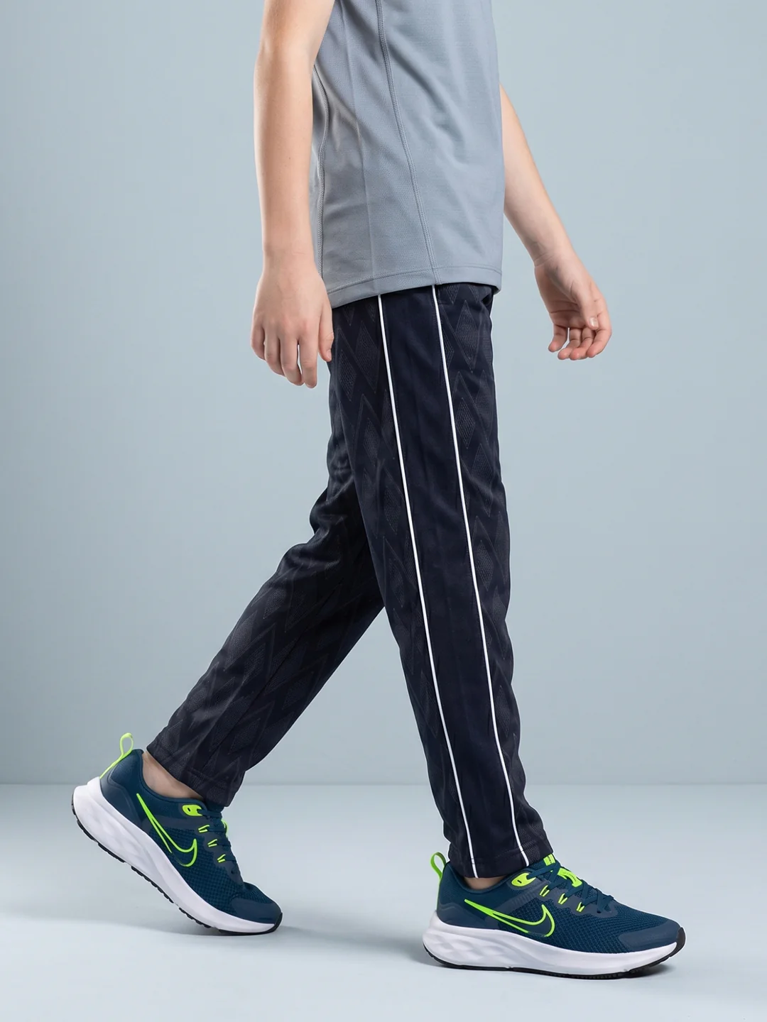 Boys Navy Blue Printed Regular Fit Lower - Image 2