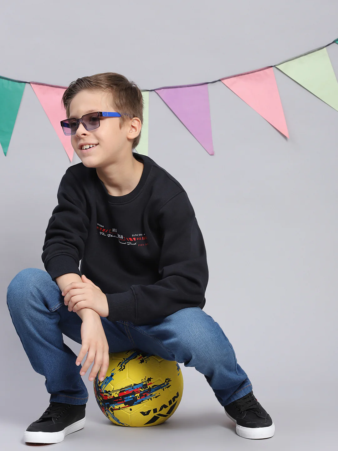 Boys Navy Blue Printed Round Neck Full Sleeve Sweatshirt - Image 3
