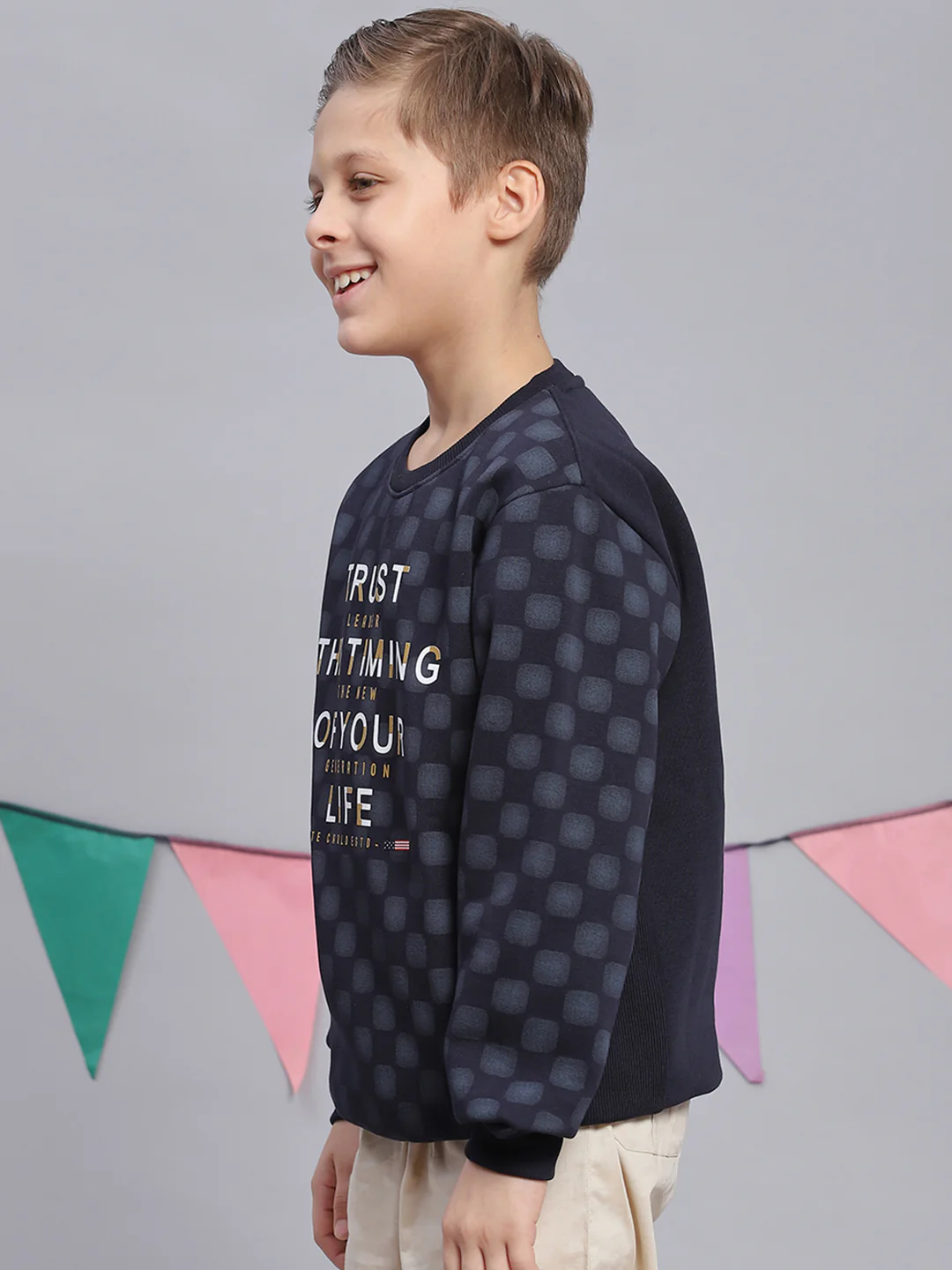 Boys Navy Blue Printed Round Neck Full Sleeve Sweatshirt - Image 4