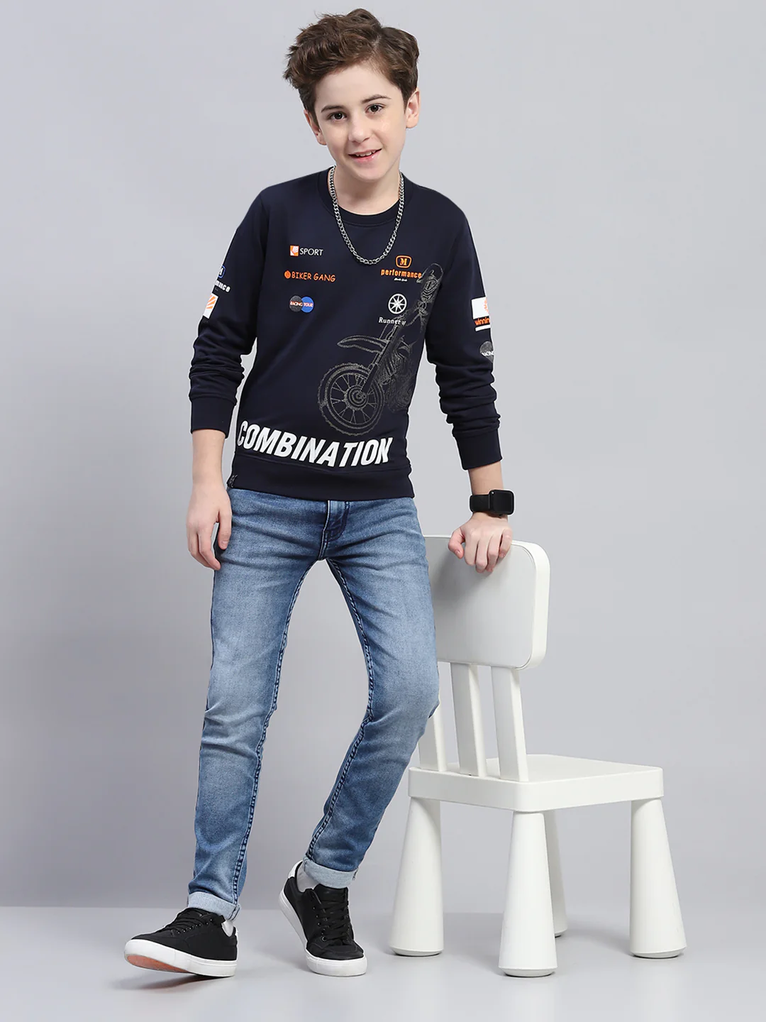 Boys Navy Blue Printed Round Neck Full Sleeve Sweatshirt - Image 2