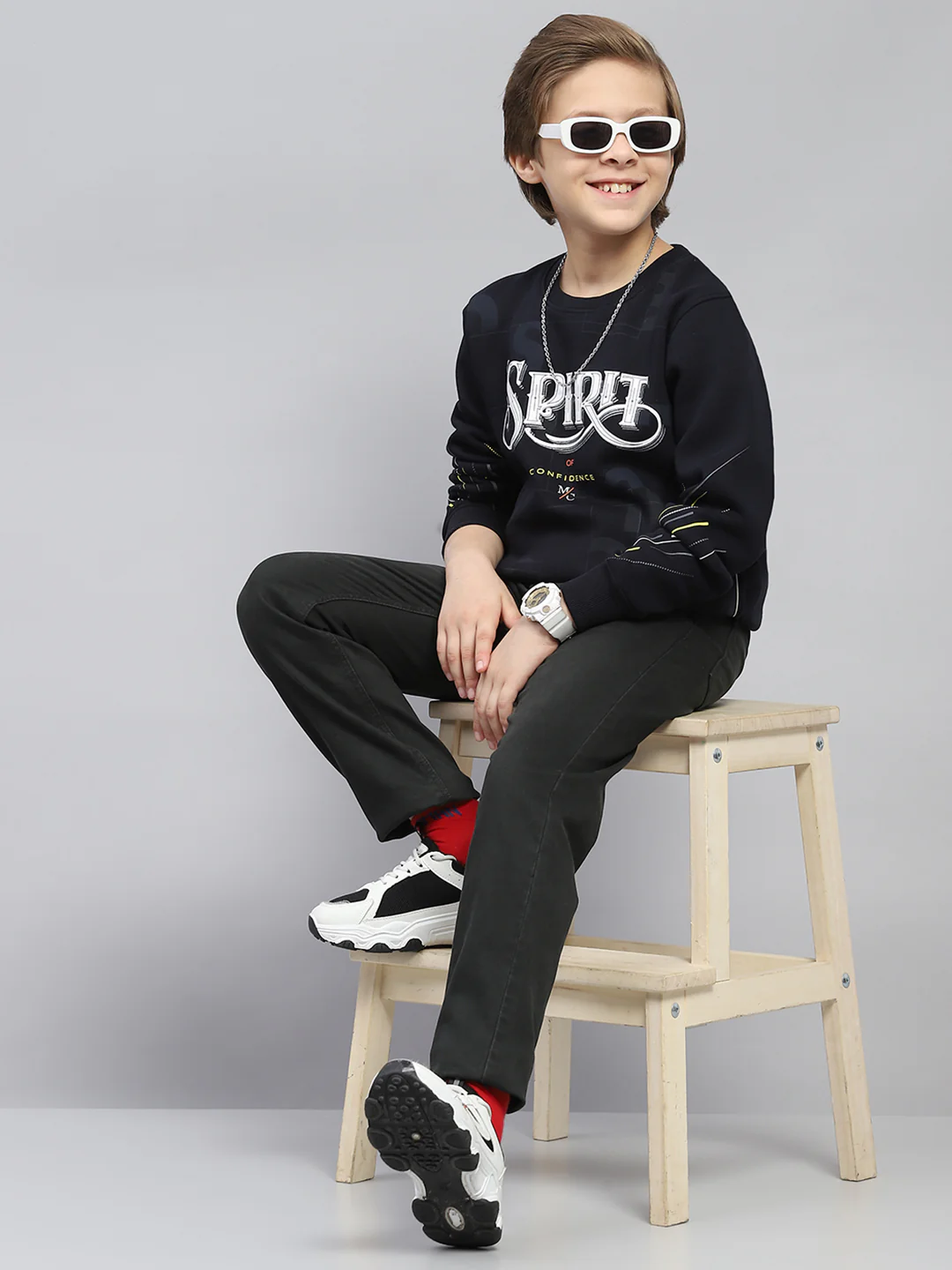 Boys Navy Blue Printed Round Neck Full Sleeve Sweatshirt - Image 2