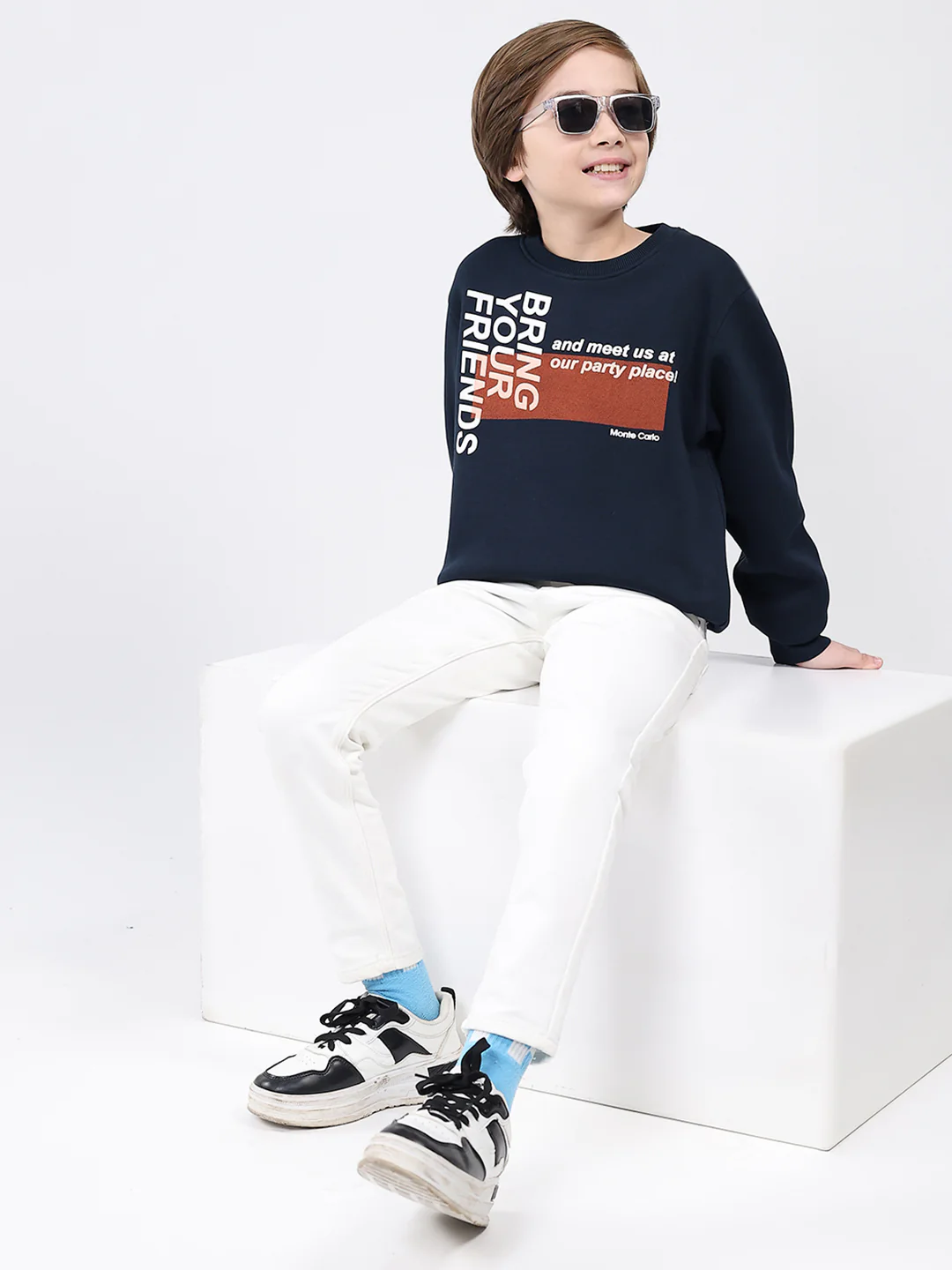 Boys Navy Blue Printed Round Neck Full Sleeve Sweatshirt - Image 2