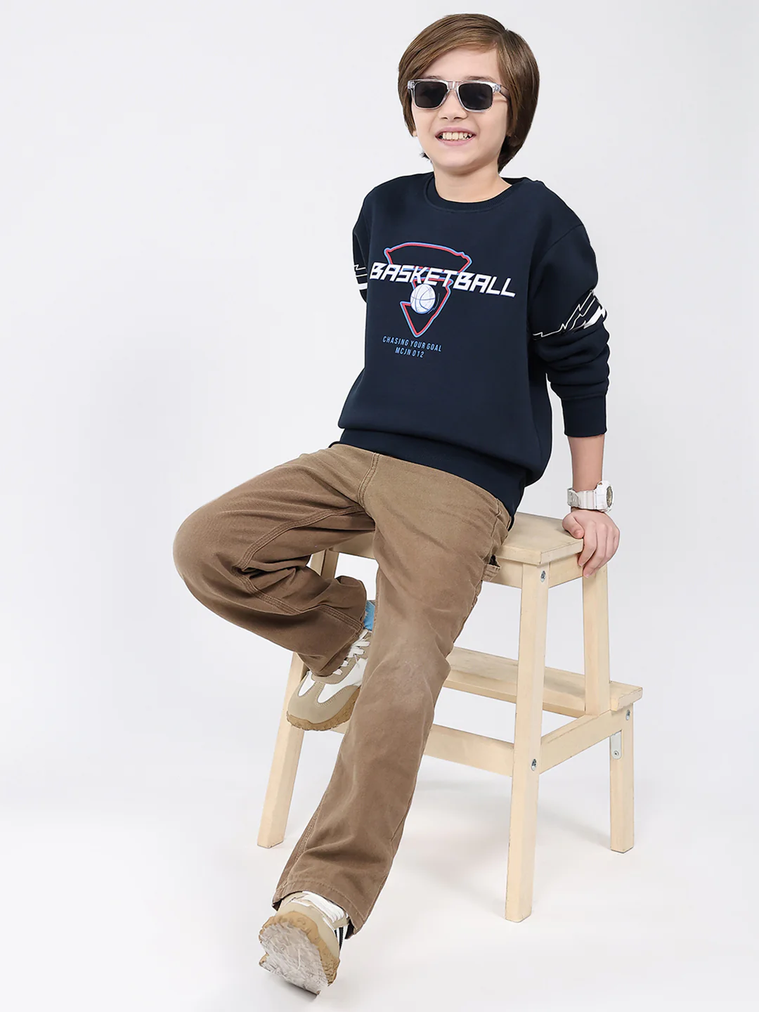 Boys Navy Blue Printed Round Neck Full Sleeve Sweatshirt - Image 2