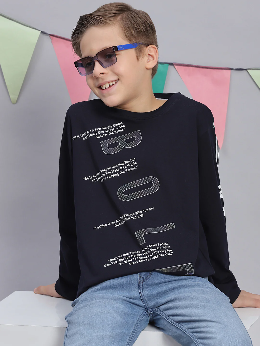Boys Navy Blue Printed Round Neck Full Sleeve T-Shirts - Image 2