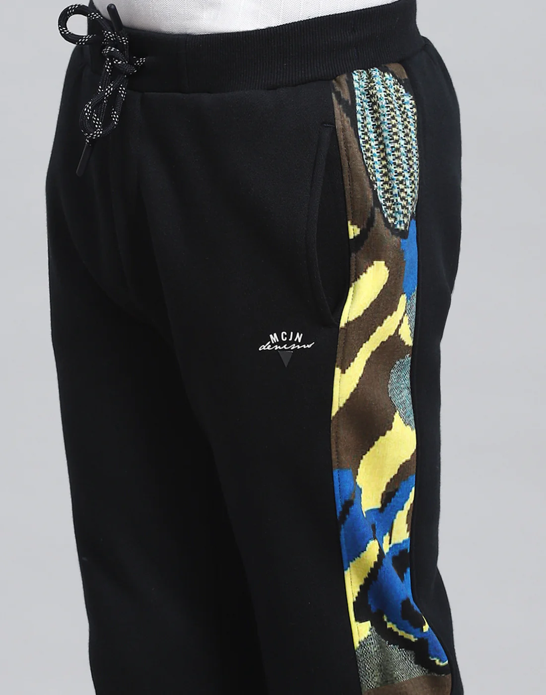 Boys Navy Blue Printed Round Neck Full Sleeve Tracksuit - Image 8