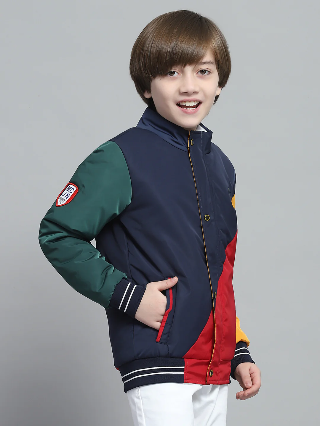Boys Navy Blue & Red Solid Mock Neck Full Sleeve Reversible Jacket - Image 4