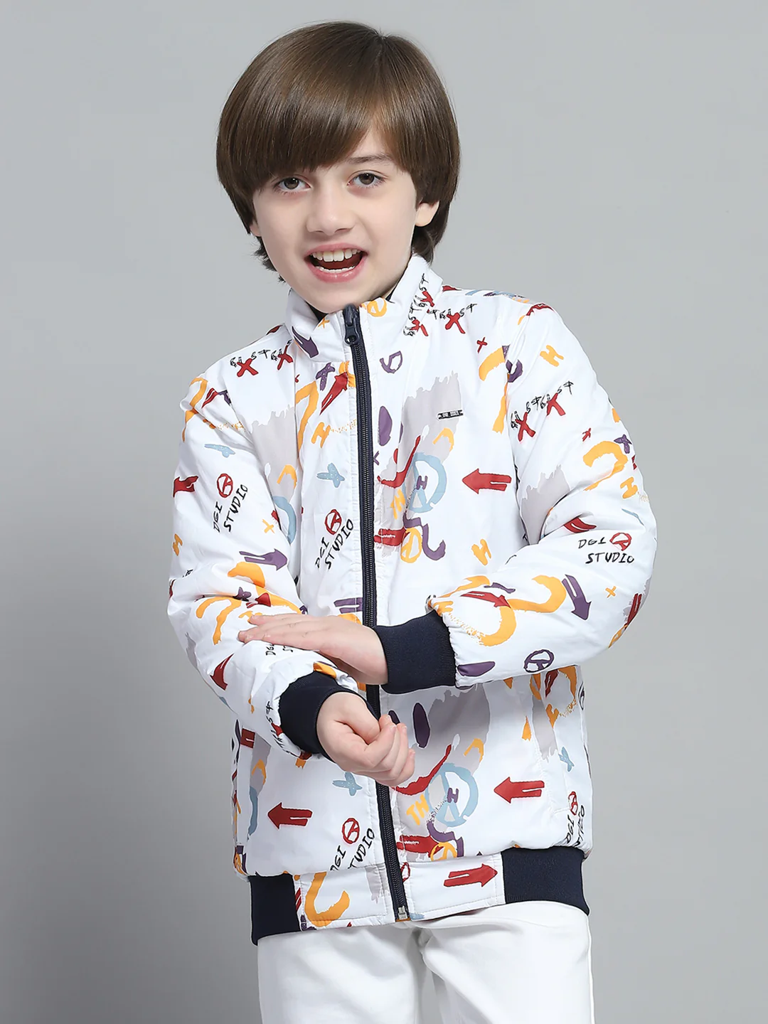 Boys Navy Blue & Red Solid Mock Neck Full Sleeve Reversible Jacket - Image 7