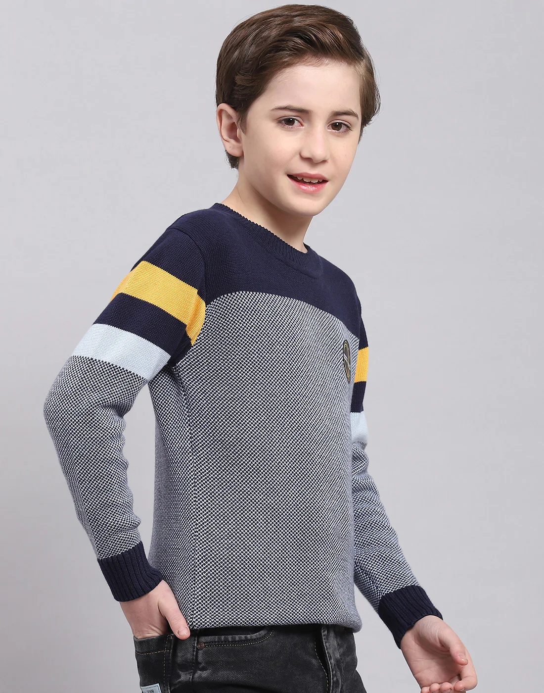 Boys Navy Blue Self Design Round Neck Full Sleeve Sweater - Image 4
