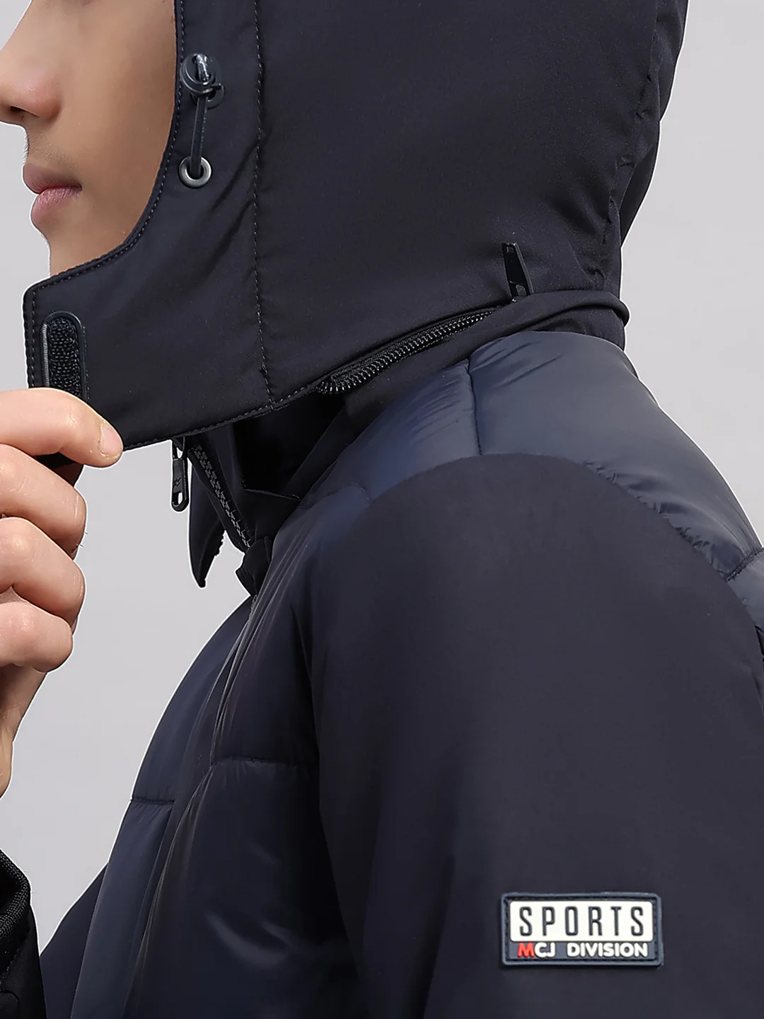 Boys Navy Blue Solid Hooded Full Sleeve Jacket - Image 8