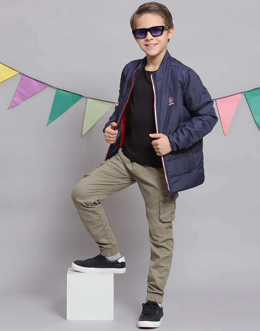 Boys Navy Blue Solid Stand Collar Full Sleeve Boys Jacket - Image 2