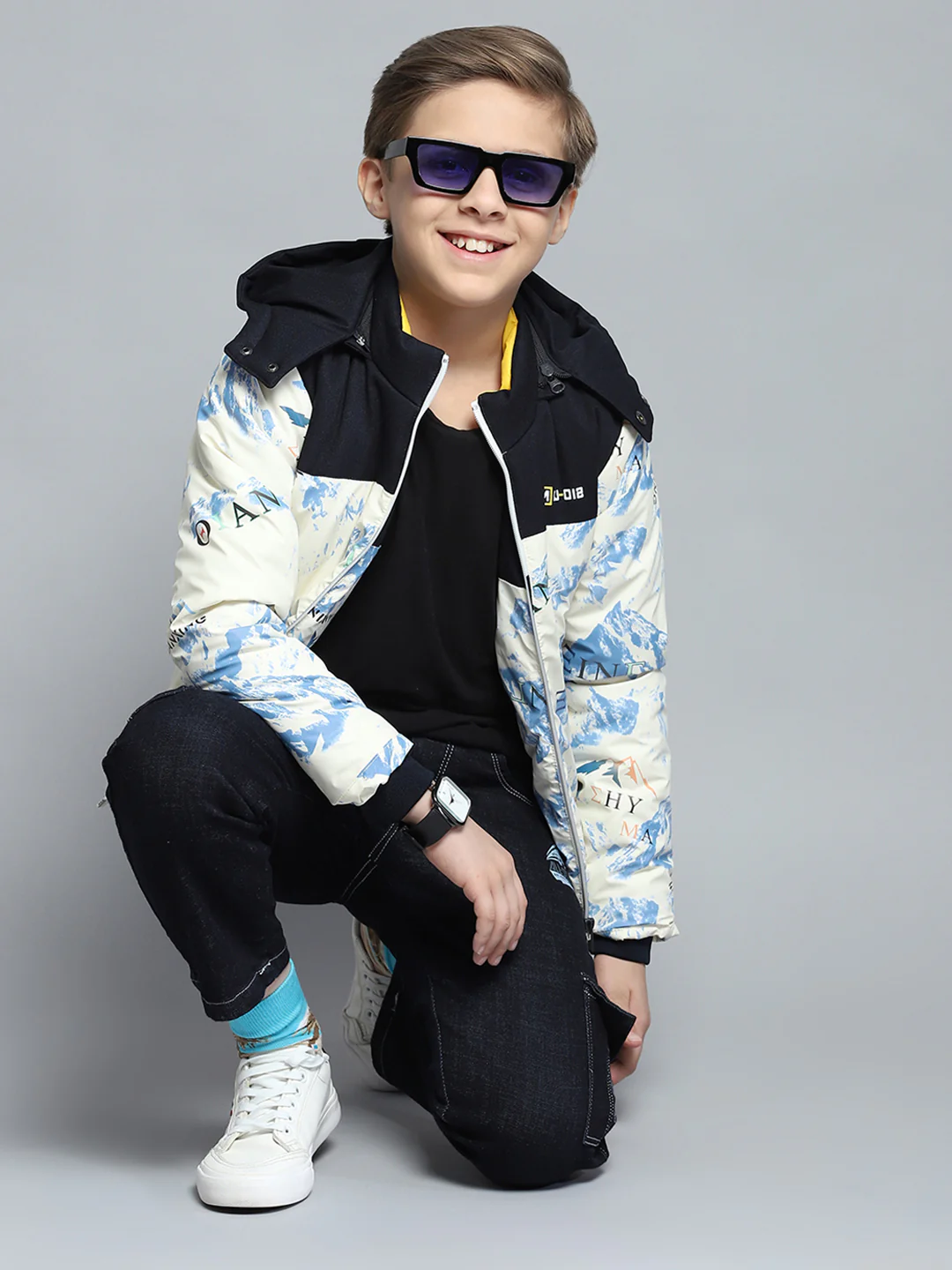 Boys Navy Blue & White Printed Detachable Hood Full Sleeve Jacket - Image 2