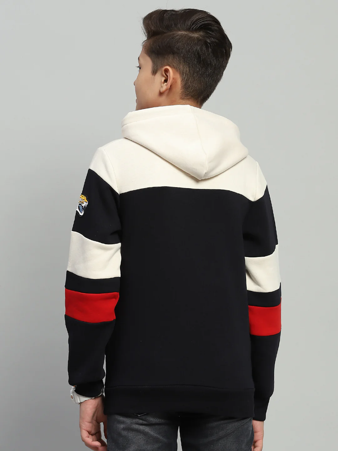Boys Navy Blue & White Printed Hooded Full Sleeve Sweatshirt - Image 5