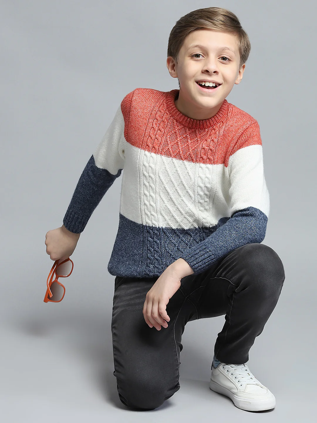 Boys Navy Blue & White Self Design Round Neck Full Sleeve Pullover - Image 2