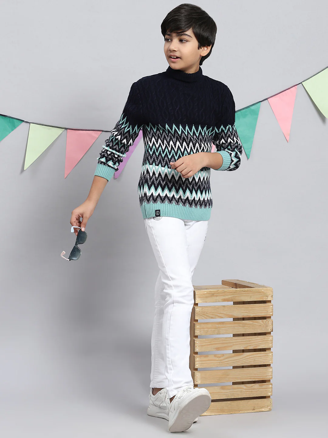 Boys Navy Blue Zig-Zag Pullover - Image 5