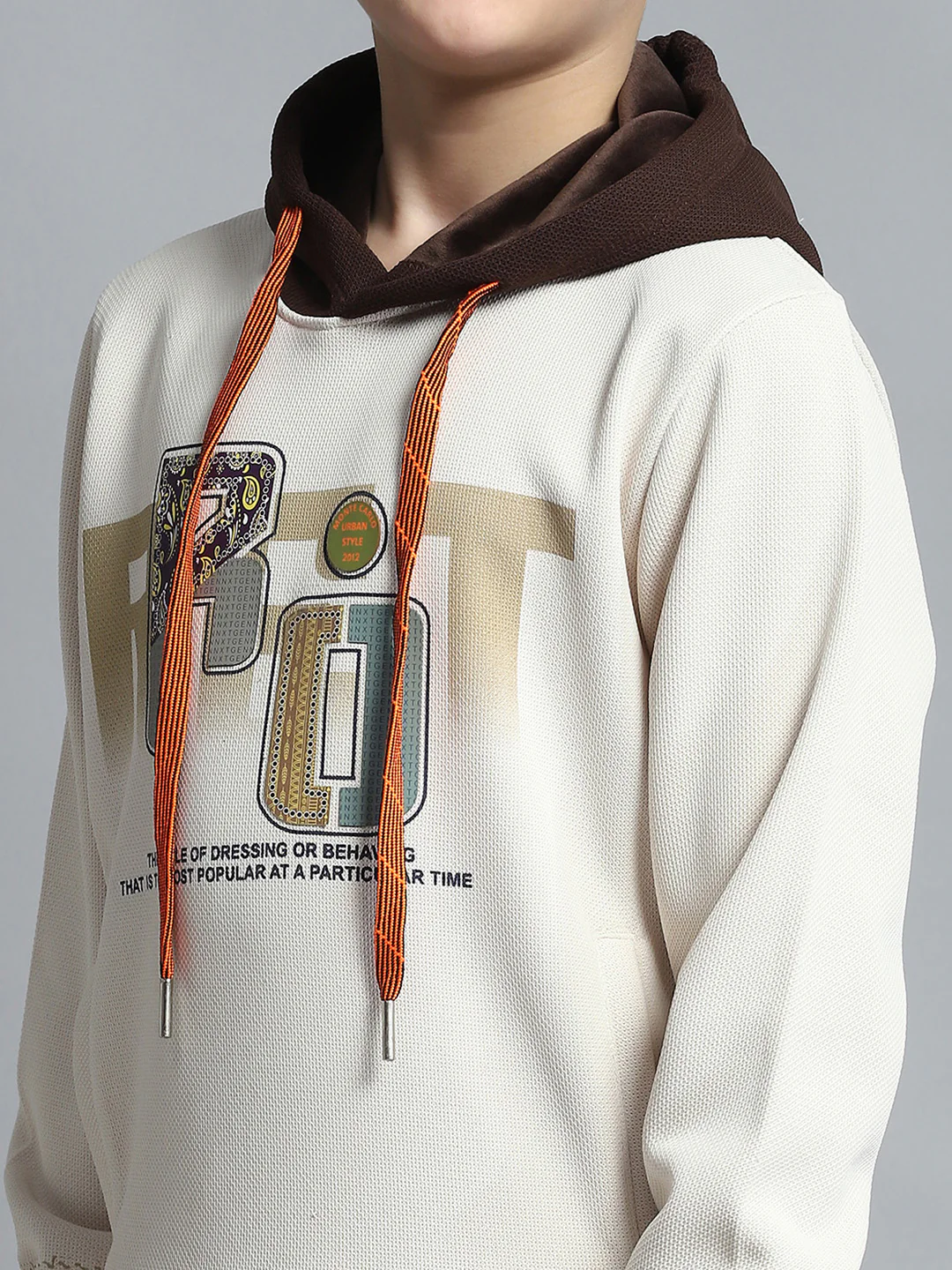 Boys Off White Printed Hooded Full Sleeve Sweatshirt - Image 8