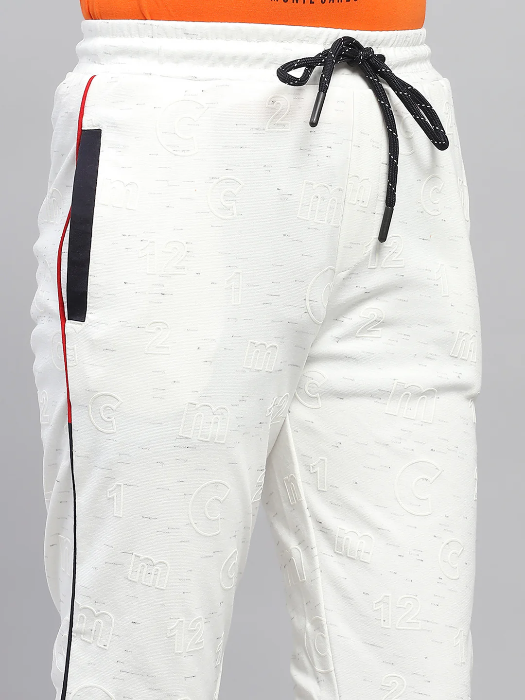 Boys Off White Printed Regular Fit Capri - Image 6