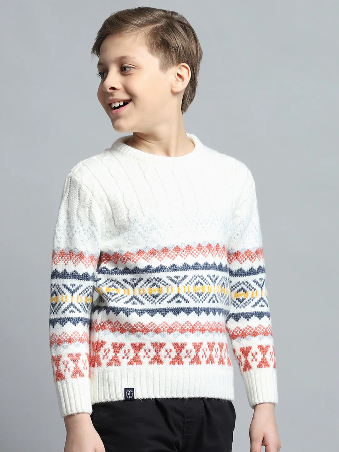 Boys Off White Self Design Round Neck Full Sleeve Pullover - Image 4