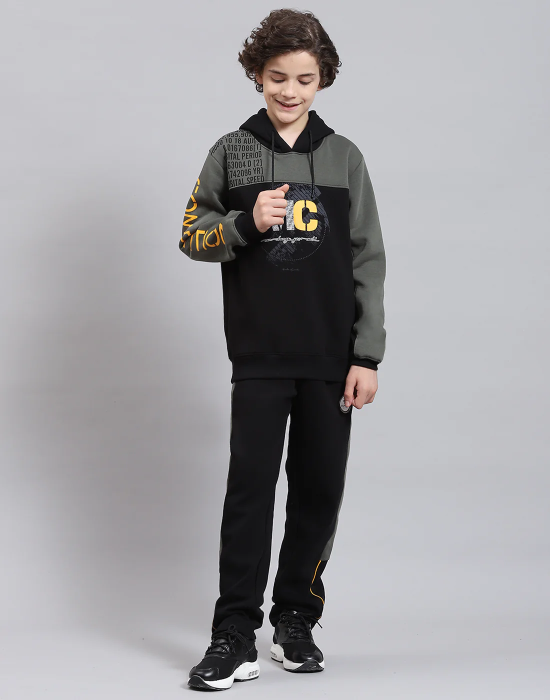 Boys Olive & Black Printed Hooded Full Sleeve Tracksuits - Image 3