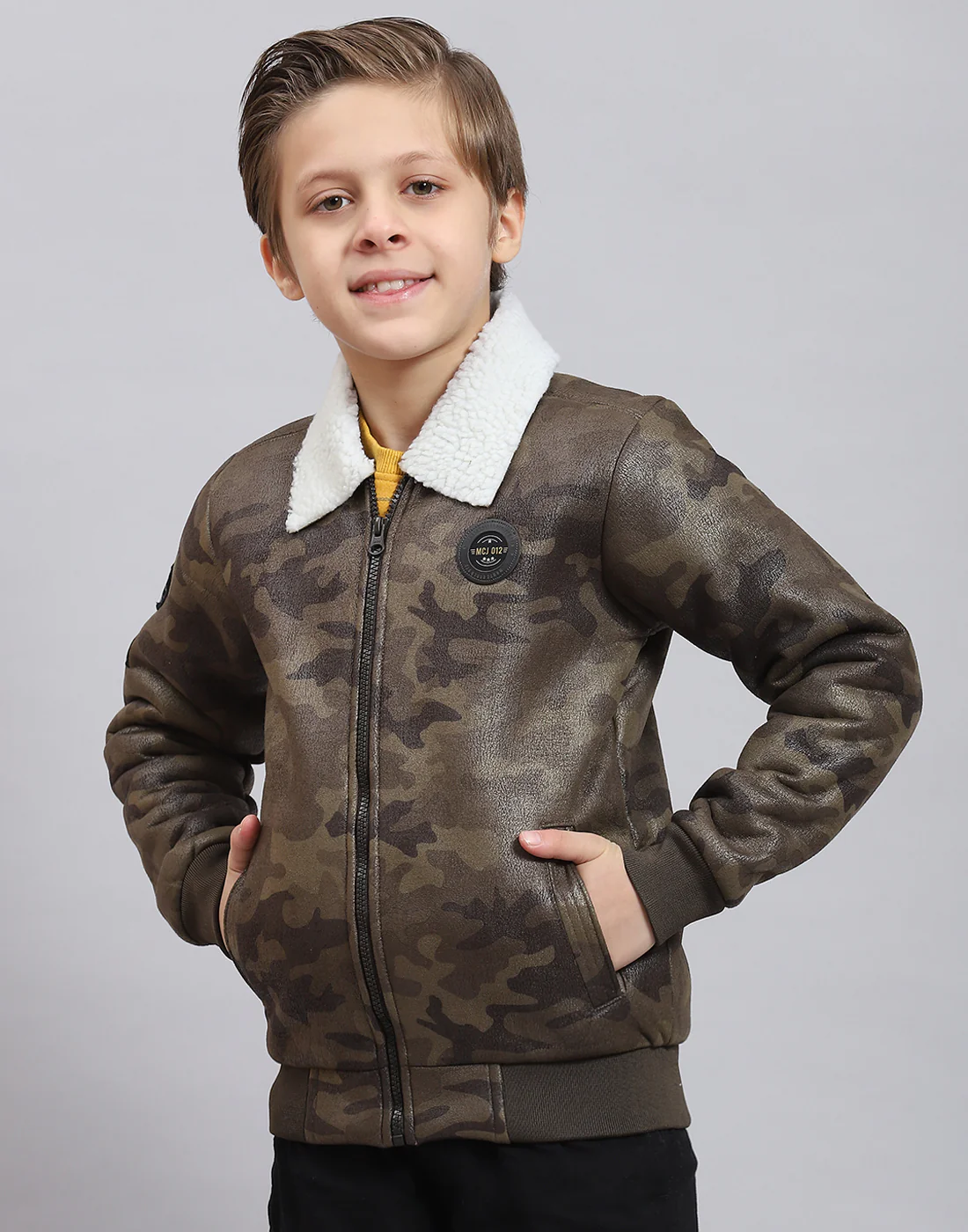 Boys Olive Printed Collar Full Sleeve Boys Jacket - Image 2
