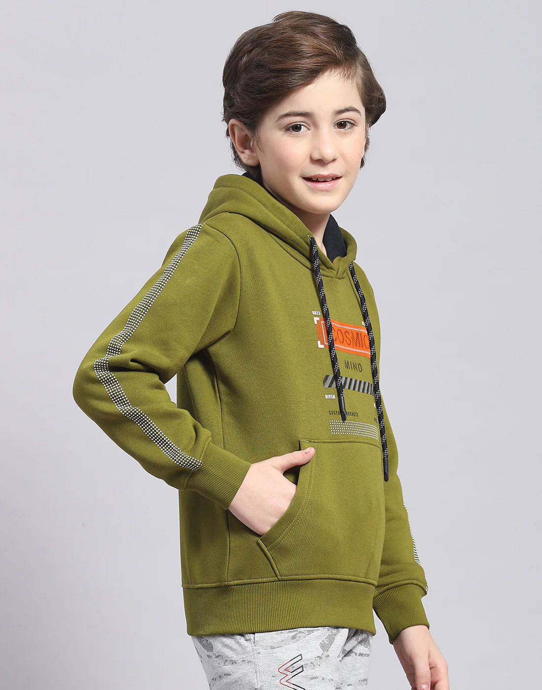 Boys Olive Printed Hooded Full Sleeve Sweatshirt - Image 4
